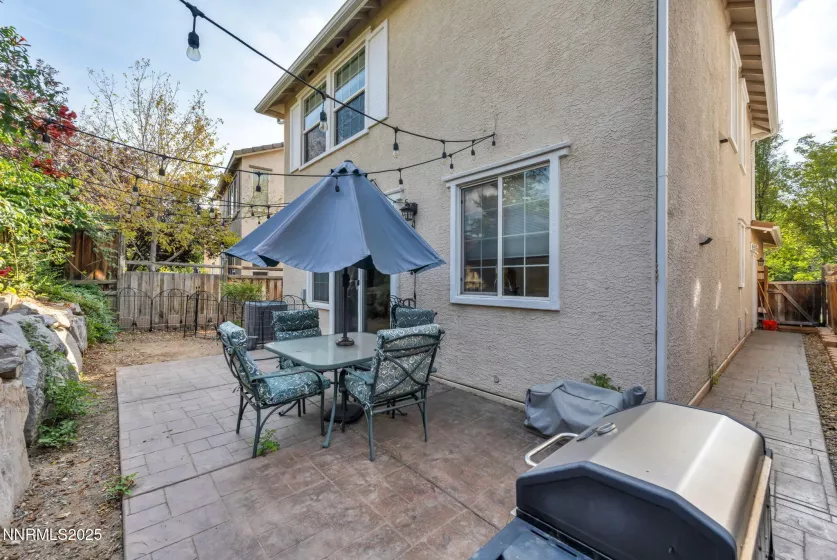 4033 Antinori, Sparks, Nevada 89436, 3 Bedrooms Bedrooms, ,3 BathroomsBathrooms,Residential,Residential,Antinori,250055713