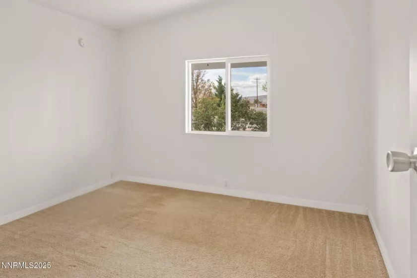 2880 Talapoosa, Silver Springs, Nevada 89429, 3 Bedrooms Bedrooms, ,2 BathroomsBathrooms,Residential,Residential,Talapoosa,250055716