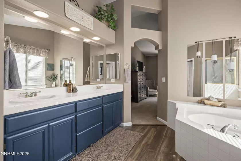 7330 Little Easy, Sparks, Nevada 89436, 3 Bedrooms Bedrooms, ,3 BathroomsBathrooms,Residential,Residential,Little Easy,250055719