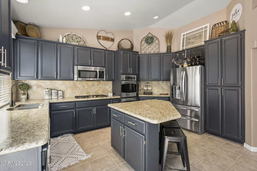 7330 Little Easy, Sparks, Nevada 89436, 3 Bedrooms Bedrooms, ,3 BathroomsBathrooms,Residential,Residential,Little Easy,250055719