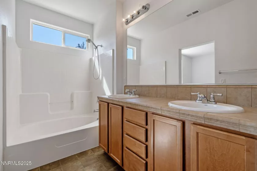 135 Catlin, Dayton, Nevada 89403, 3 Bedrooms Bedrooms, ,2 BathroomsBathrooms,Residential,Residential,Catlin,250055720