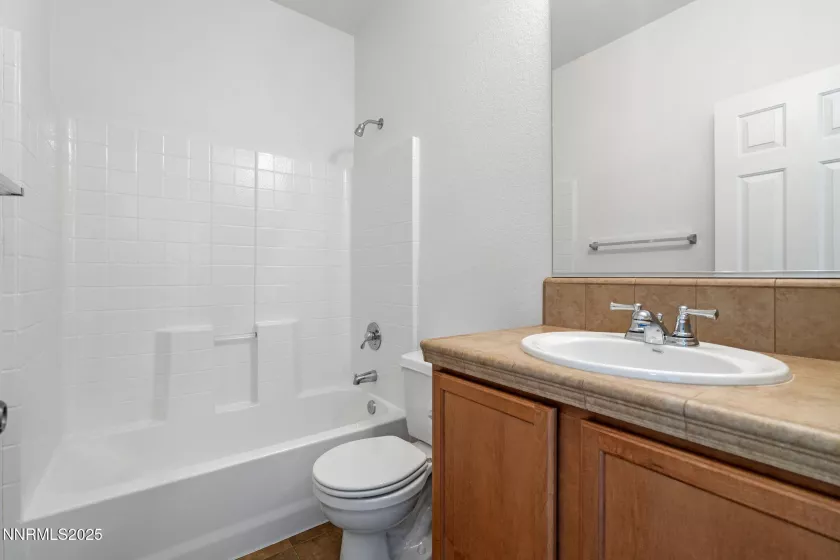 135 Catlin, Dayton, Nevada 89403, 3 Bedrooms Bedrooms, ,2 BathroomsBathrooms,Residential,Residential,Catlin,250055720