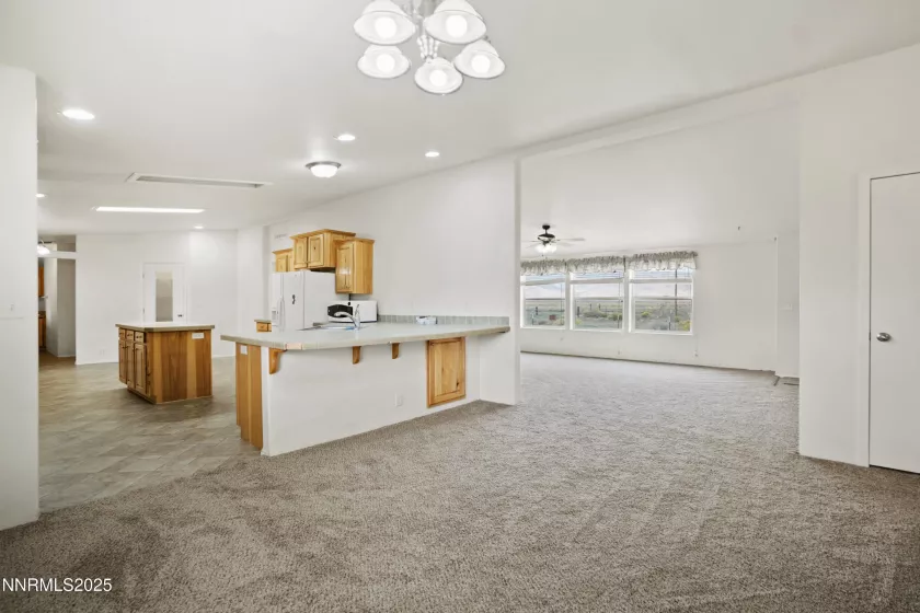 3900 Van Diest, Winnemucca, Nevada 89445, 3 Bedrooms Bedrooms, ,2 BathroomsBathrooms,Residential,Residential,Van Diest,250055721
