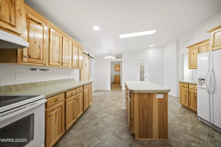 3900 Van Diest, Winnemucca, Nevada 89445, 3 Bedrooms Bedrooms, ,2 BathroomsBathrooms,Residential,Residential,Van Diest,250055721