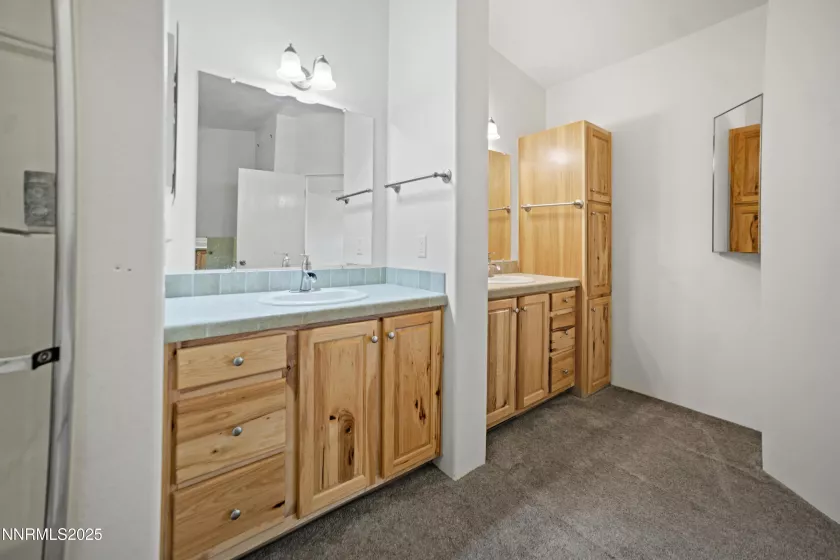 3900 Van Diest, Winnemucca, Nevada 89445, 3 Bedrooms Bedrooms, ,2 BathroomsBathrooms,Residential,Residential,Van Diest,250055721
