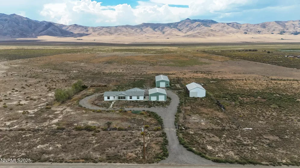 3900 Van Diest, Winnemucca, Nevada 89445, 3 Bedrooms Bedrooms, ,2 BathroomsBathrooms,Residential,Residential,Van Diest,250055721