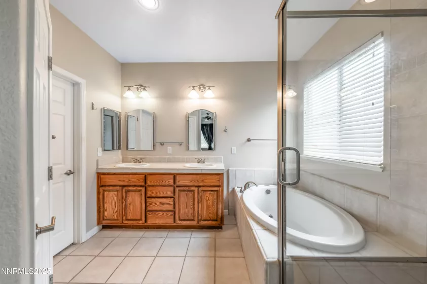 7867 Morgan Pointe, Reno, Nevada 89523, 3 Bedrooms Bedrooms, ,2 BathroomsBathrooms,Residential,Residential,Morgan Pointe,250055723