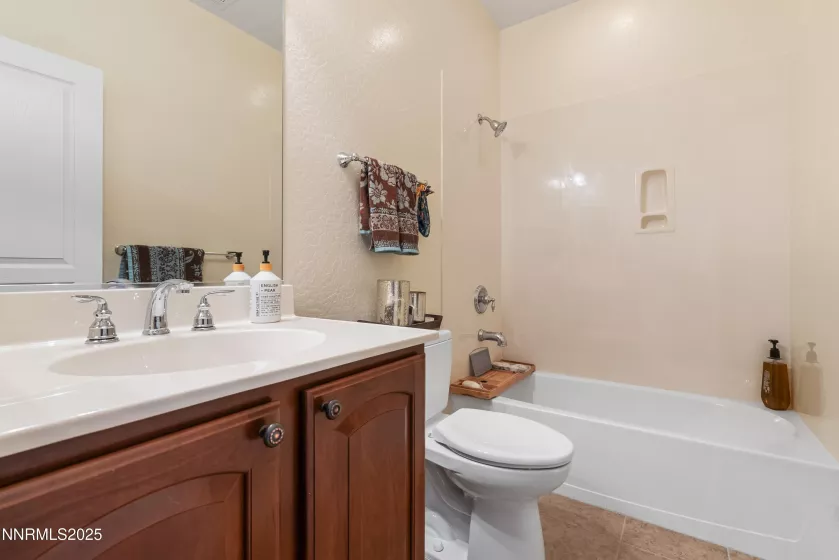 1266 Firefly, Reno, Nevada 89523, 2 Bedrooms Bedrooms, ,2 BathroomsBathrooms,Residential,Residential,Firefly,250055724