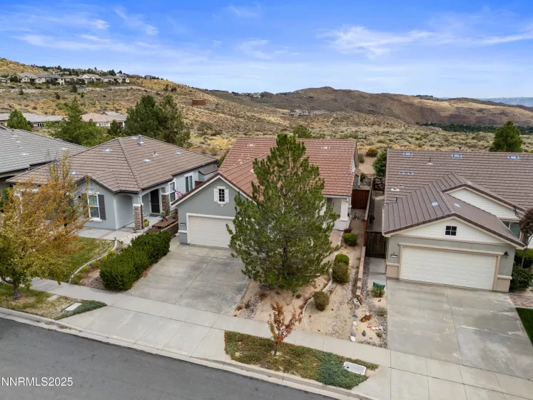 1266 Firefly, Reno, Nevada 89523, 2 Bedrooms Bedrooms, ,2 BathroomsBathrooms,Residential,Residential,Firefly,250055724