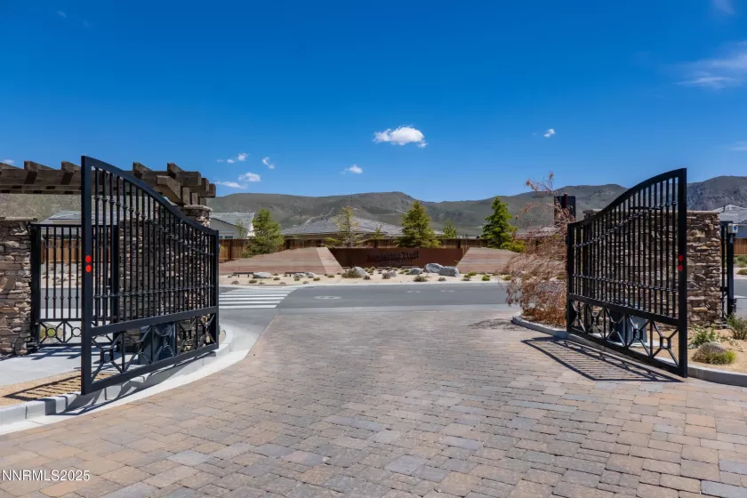 2313 Stone Rise Road, Reno, Nevada 89521, 4 Bedrooms Bedrooms, ,4 BathroomsBathrooms,Residential,Residential,Stone Rise Road,250055725