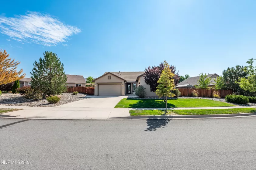 6756 Fabric, Sparks, Nevada 89436, 4 Bedrooms Bedrooms, ,3 BathroomsBathrooms,Residential,Residential,Fabric,250055727