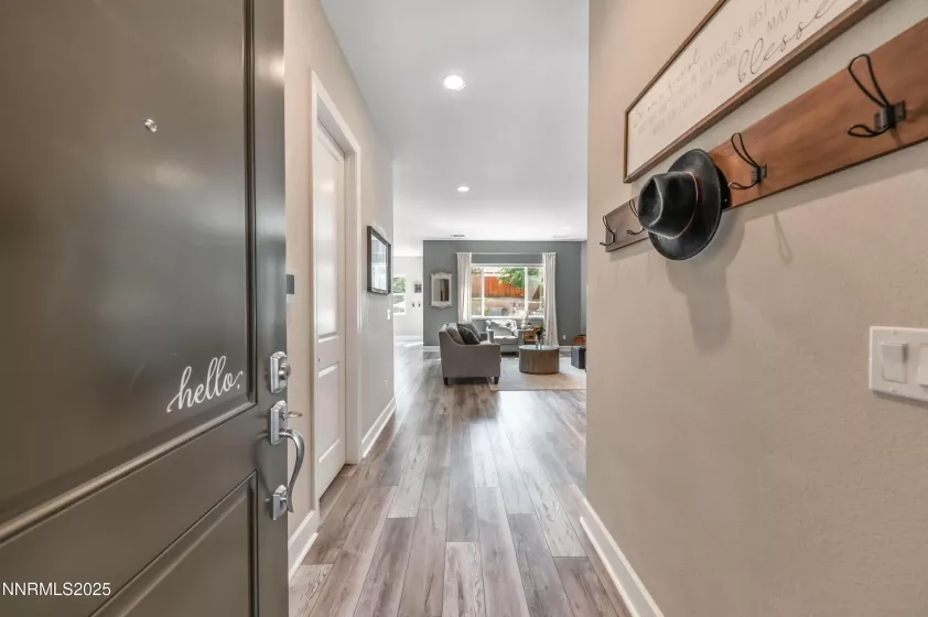 6756 Fabric, Sparks, Nevada 89436, 4 Bedrooms Bedrooms, ,3 BathroomsBathrooms,Residential,Residential,Fabric,250055727
