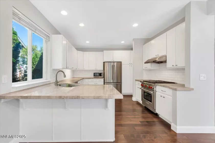 4559 Village Green, Reno, Nevada 89519, 3 Bedrooms Bedrooms, ,2 BathroomsBathrooms,Residential,Residential,Village Green,250055726