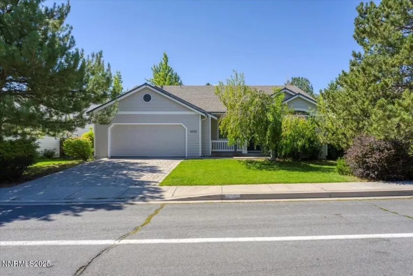 4559 Village Green, Reno, Nevada 89519, 3 Bedrooms Bedrooms, ,2 BathroomsBathrooms,Residential,Residential,Village Green,250055726