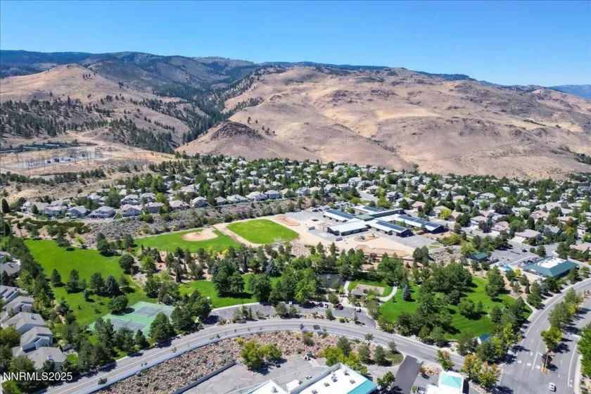 4559 Village Green, Reno, Nevada 89519, 3 Bedrooms Bedrooms, ,2 BathroomsBathrooms,Residential,Residential,Village Green,250055726