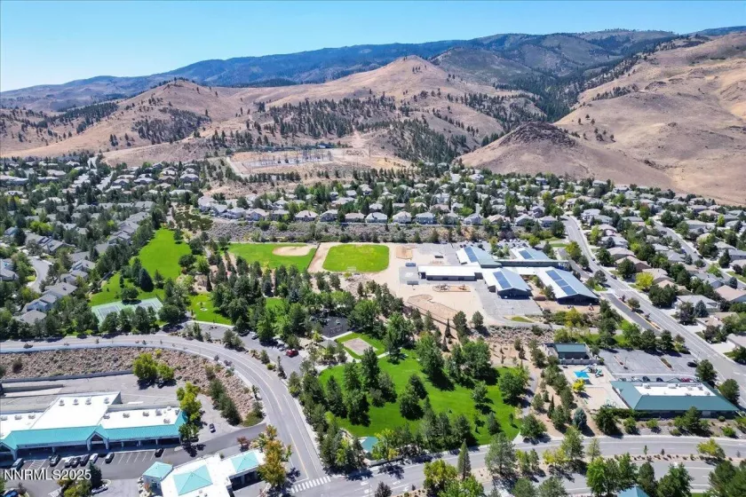 4559 Village Green, Reno, Nevada 89519, 3 Bedrooms Bedrooms, ,2 BathroomsBathrooms,Residential,Residential,Village Green,250055726