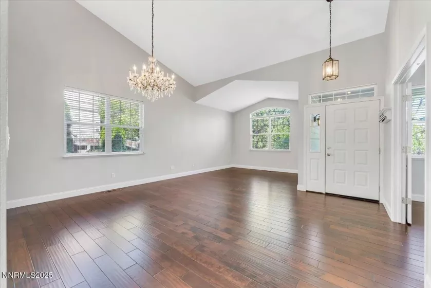 4559 Village Green, Reno, Nevada 89519, 3 Bedrooms Bedrooms, ,2 BathroomsBathrooms,Residential,Residential,Village Green,250055726