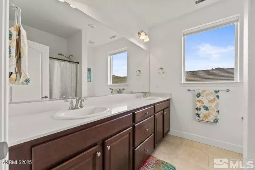 3353 Culpepper, Sparks, Nevada 89434, 4 Bedrooms Bedrooms, ,4 BathroomsBathrooms,Residential,Residential,Culpepper,250055728