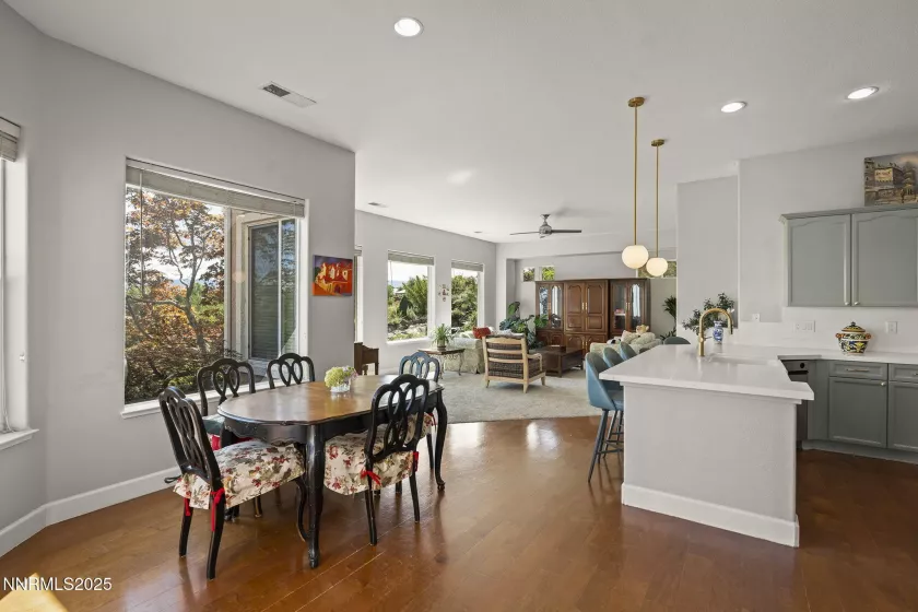 5350 Elk River, Reno, Nevada 89511, 5 Bedrooms Bedrooms, ,4 BathroomsBathrooms,Residential,Residential,Elk River,250055729