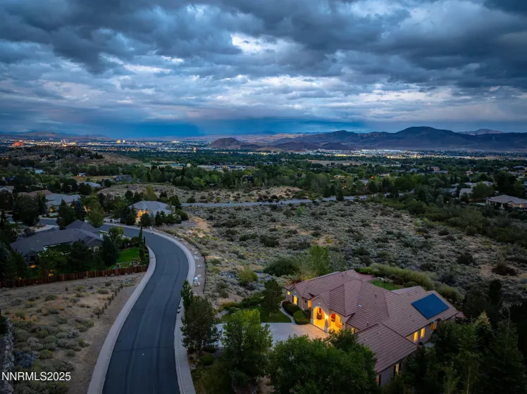 5350 Elk River, Reno, Nevada 89511, 5 Bedrooms Bedrooms, ,4 BathroomsBathrooms,Residential,Residential,Elk River,250055729