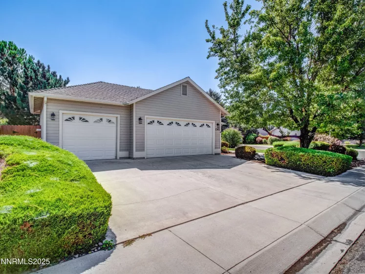 1343 Petar, Gardnerville, Nevada 89410, 2 Bedrooms Bedrooms, ,2 BathroomsBathrooms,Residential,Residential,Petar,250055731