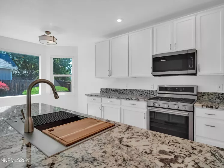 1343 Petar, Gardnerville, Nevada 89410, 2 Bedrooms Bedrooms, ,2 BathroomsBathrooms,Residential,Residential,Petar,250055731