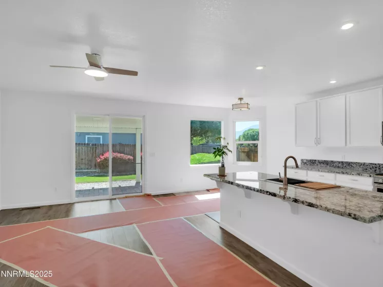1343 Petar, Gardnerville, Nevada 89410, 2 Bedrooms Bedrooms, ,2 BathroomsBathrooms,Residential,Residential,Petar,250055731