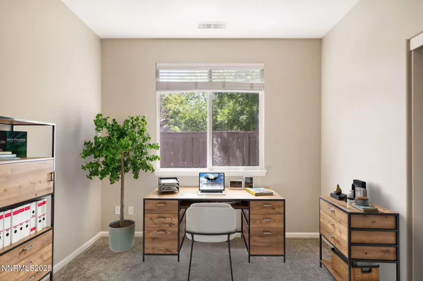 490 Miesque, Reno, Nevada 89521, 4 Bedrooms Bedrooms, ,2 BathroomsBathrooms,Residential,Residential,Miesque,250051951