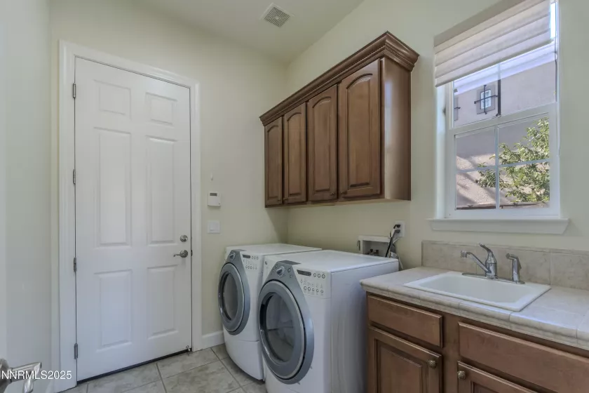 6225 Elk Ivory, Reno, Nevada 89511, 4 Bedrooms Bedrooms, ,4 BathroomsBathrooms,Residential,Residential,Elk Ivory,250055732