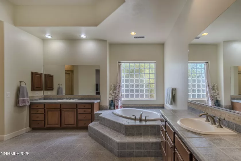 6225 Elk Ivory, Reno, Nevada 89511, 4 Bedrooms Bedrooms, ,4 BathroomsBathrooms,Residential,Residential,Elk Ivory,250055732