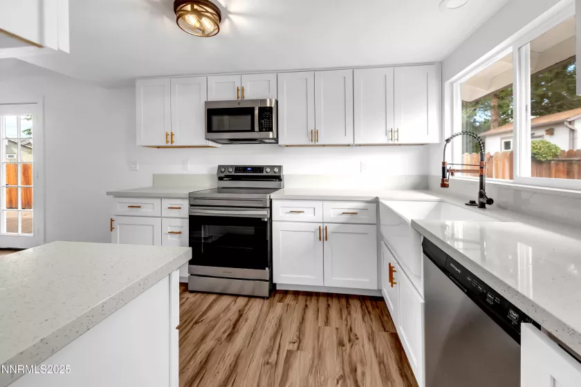 2508 Peartree, Sparks, Nevada 89434, 3 Bedrooms Bedrooms, ,2 BathroomsBathrooms,Residential,Residential,Peartree,250055734