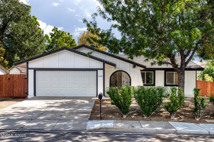 2508 Peartree, Sparks, Nevada 89434, 3 Bedrooms Bedrooms, ,2 BathroomsBathrooms,Residential,Residential,Peartree,250055734