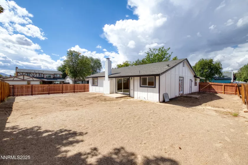 2508 Peartree, Sparks, Nevada 89434, 3 Bedrooms Bedrooms, ,2 BathroomsBathrooms,Residential,Residential,Peartree,250055734