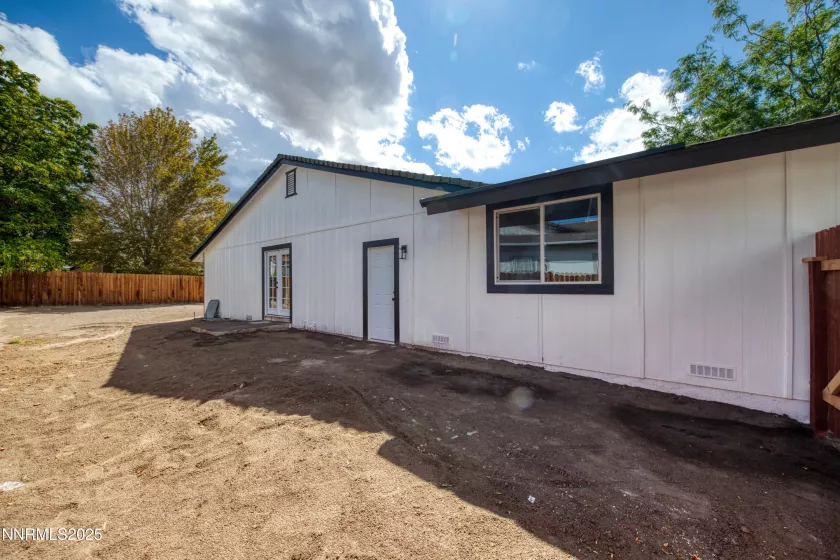 2508 Peartree, Sparks, Nevada 89434, 3 Bedrooms Bedrooms, ,2 BathroomsBathrooms,Residential,Residential,Peartree,250055734