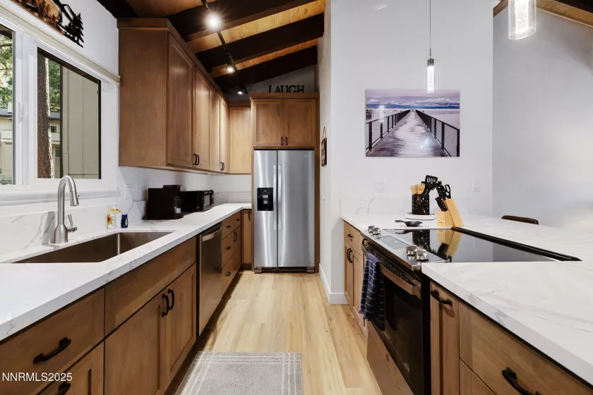 321 Ski, Incline Village, Nevada 89451, 3 Bedrooms Bedrooms, ,3 BathroomsBathrooms,Residential,Residential,Ski,250055738