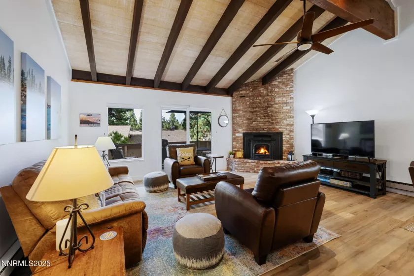 321 Ski, Incline Village, Nevada 89451, 3 Bedrooms Bedrooms, ,3 BathroomsBathrooms,Residential,Residential,Ski,250055738