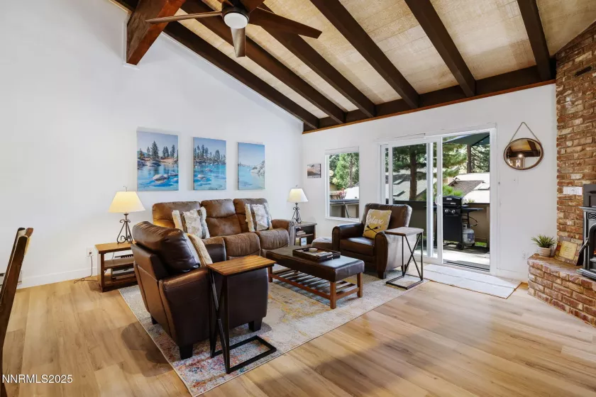 321 Ski, Incline Village, Nevada 89451, 3 Bedrooms Bedrooms, ,3 BathroomsBathrooms,Residential,Residential,Ski,250055738