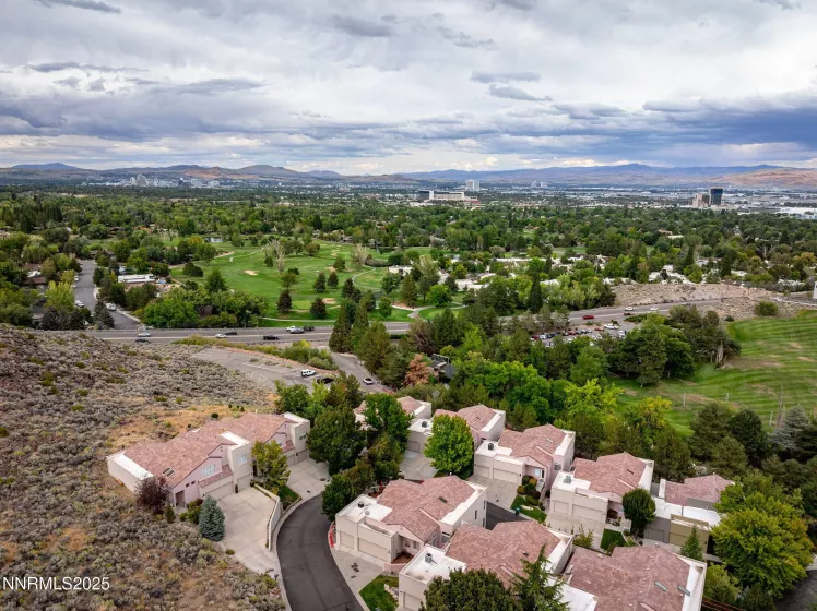 2556 Edgerock, Reno, Nevada 89519, 3 Bedrooms Bedrooms, ,3 BathroomsBathrooms,Residential,Residential,Edgerock,250055737