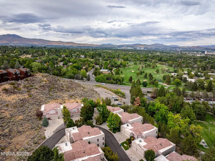 2556 Edgerock, Reno, Nevada 89519, 3 Bedrooms Bedrooms, ,3 BathroomsBathrooms,Residential,Residential,Edgerock,250055737