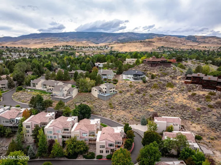 2556 Edgerock, Reno, Nevada 89519, 3 Bedrooms Bedrooms, ,3 BathroomsBathrooms,Residential,Residential,Edgerock,250055737
