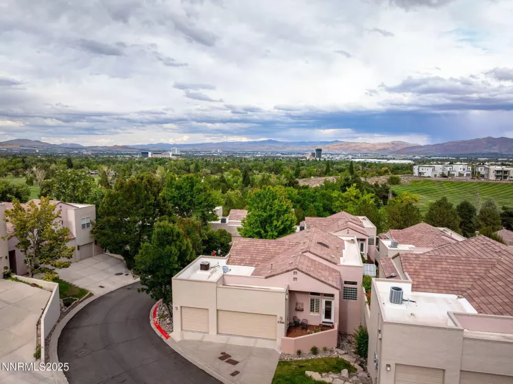 2556 Edgerock, Reno, Nevada 89519, 3 Bedrooms Bedrooms, ,3 BathroomsBathrooms,Residential,Residential,Edgerock,250055737