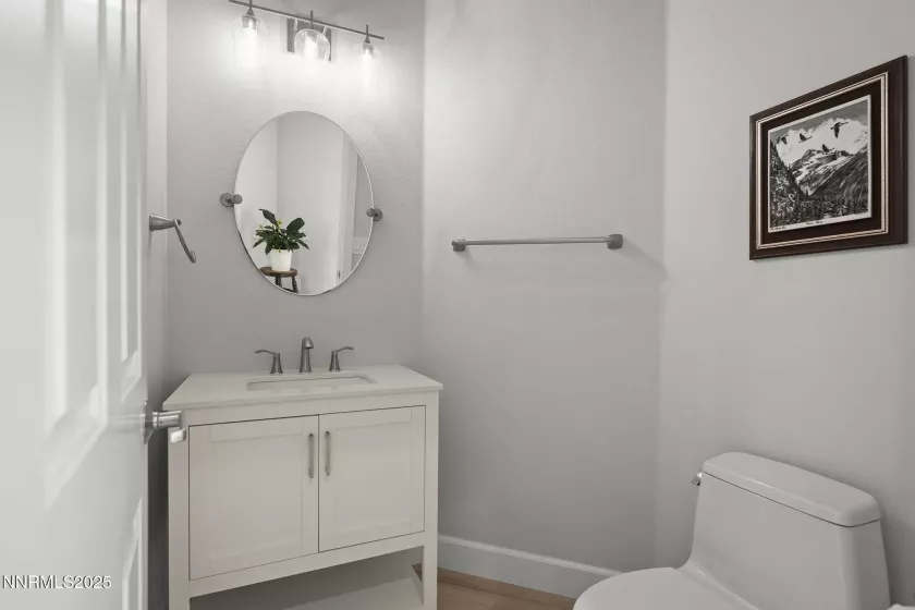 2556 Edgerock, Reno, Nevada 89519, 3 Bedrooms Bedrooms, ,3 BathroomsBathrooms,Residential,Residential,Edgerock,250055737