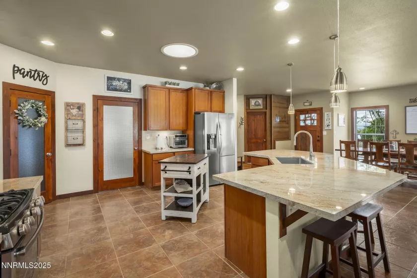1255 Bedell, Reno, Nevada 89508, 3 Bedrooms Bedrooms, ,2 BathroomsBathrooms,Residential,Residential,Bedell,250055741