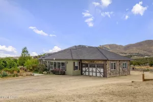 1255 Bedell, Reno, Nevada 89508, 3 Bedrooms Bedrooms, ,2 BathroomsBathrooms,Residential,Residential,Bedell,250055741