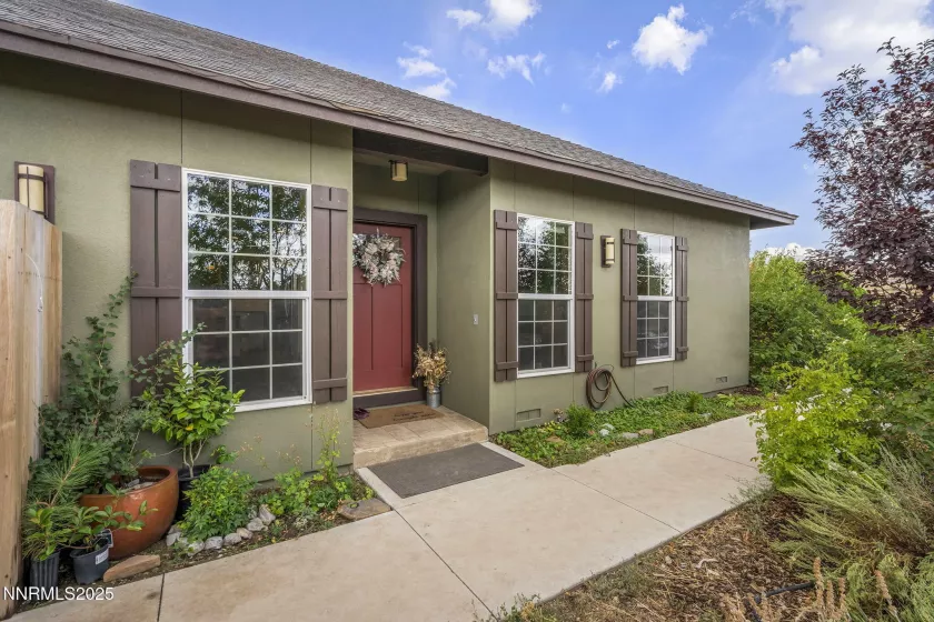 1255 Bedell, Reno, Nevada 89508, 3 Bedrooms Bedrooms, ,2 BathroomsBathrooms,Residential,Residential,Bedell,250055741