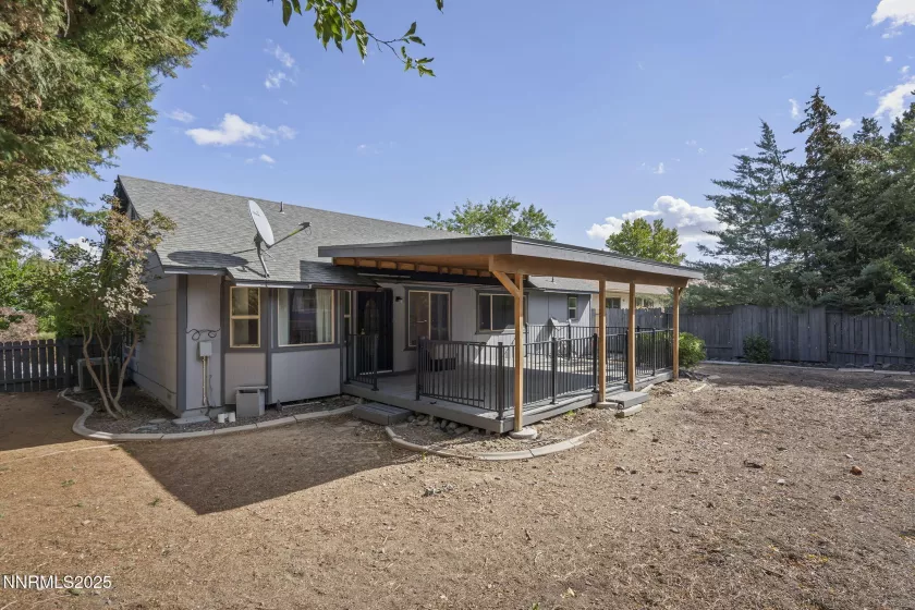7690 Deep Bay, Reno, Nevada 89506, 4 Bedrooms Bedrooms, ,2 BathroomsBathrooms,Residential,Residential,Deep Bay,250055740