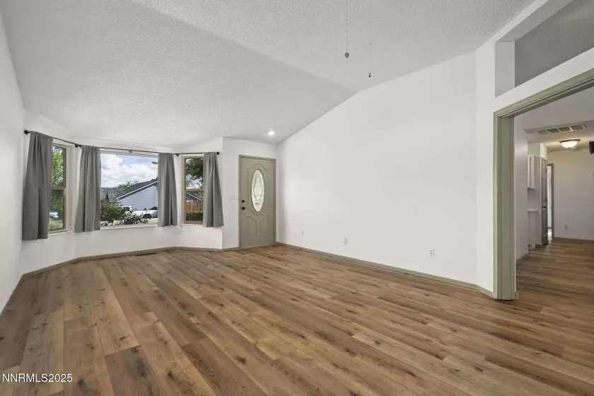 7690 Deep Bay, Reno, Nevada 89506, 4 Bedrooms Bedrooms, ,2 BathroomsBathrooms,Residential,Residential,Deep Bay,250055740