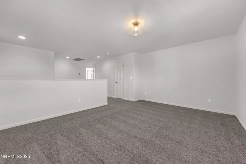 1980 Lonesome Spur, Reno, Nevada 89521, 5 Bedrooms Bedrooms, ,3 BathroomsBathrooms,Residential,Residential,Lonesome Spur,250055744