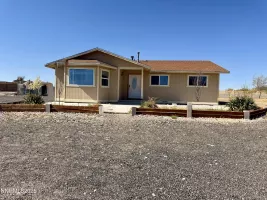 6270 Westwind Way, Fallon, Nevada 89406, 3 Bedrooms Bedrooms, ,2 BathroomsBathrooms,Residential,Residential,Westwind Way,250055743