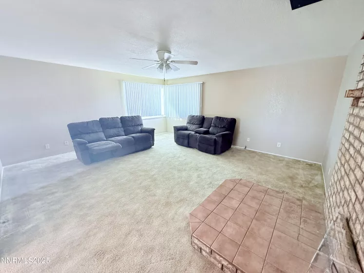 6270 Westwind Way, Fallon, Nevada 89406, 3 Bedrooms Bedrooms, ,2 BathroomsBathrooms,Residential,Residential,Westwind Way,250055743